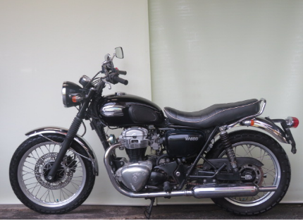 W400